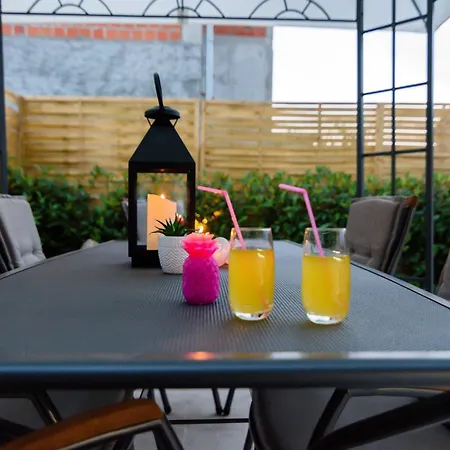 My Dalmatia - Penthouse With Shared Pool Апартаменты Задар